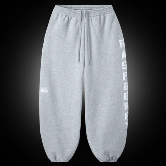 The GV Gallery Weekday Sweat Pants Grey