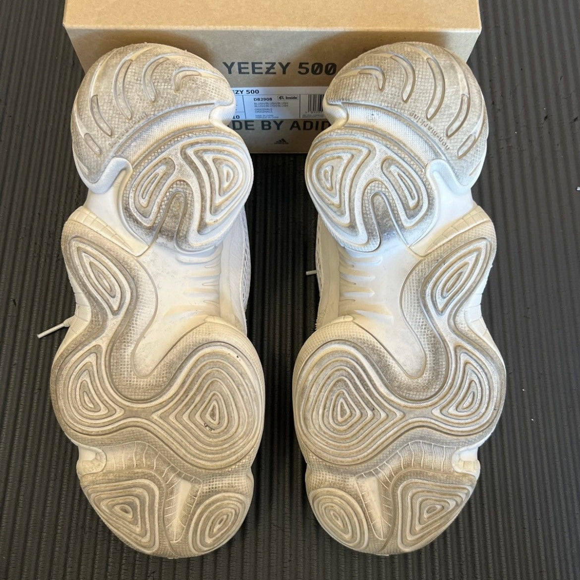 Yeezy 500 “Blush”