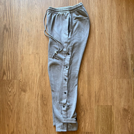 Side snap sweatpants